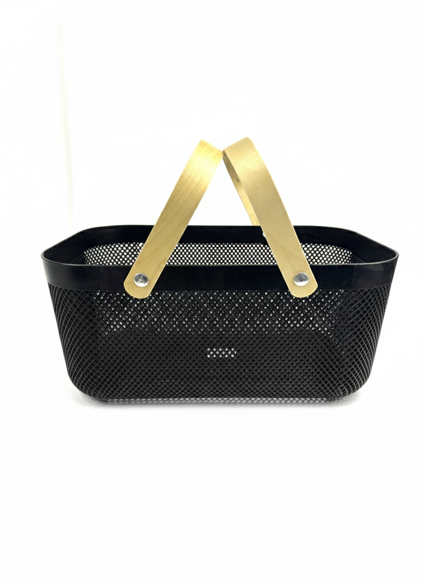 سلة بلاستيك